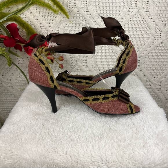 C. BANNER Pink Tweed Lace Detail Open Toe Ribbon Tie Up Kitten Heel Pumps 5.5 - Picture 6 of 12